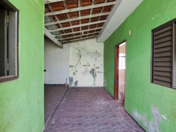 Casa à Venda