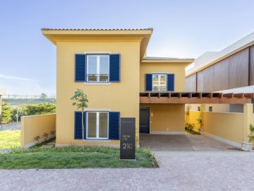 Sobrado em Condomínio - Venda - Vila do Golf - Ribeirão Preto - SP