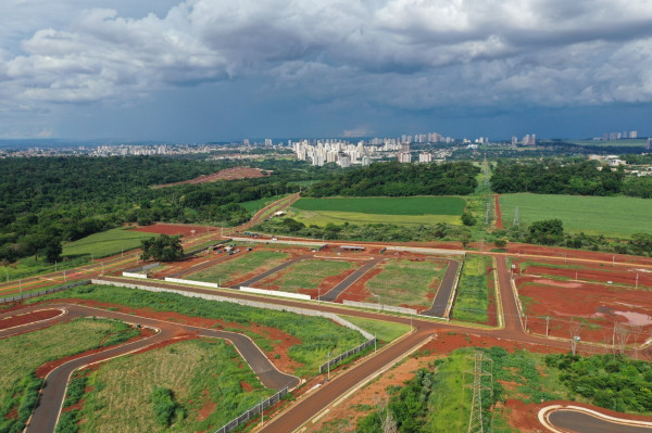 Por que escolher um terreno plano � uma decis�o estrat�gica e econ�mica?